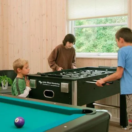 펜션 Oksby Sleeps 22 Pool Wifi