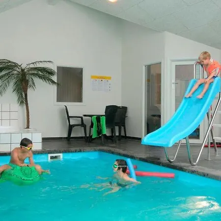 Oksby Sleeps 22 Pool Wifi Blåvand